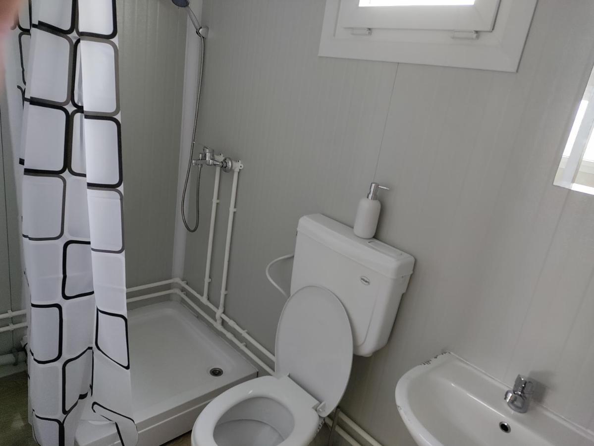 Domino Apartment Hluboka nad Vltavou Bagian luar foto